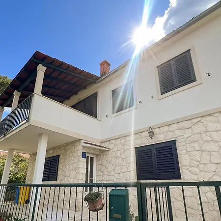 Stunning In With Wifi شقة بوستيرا