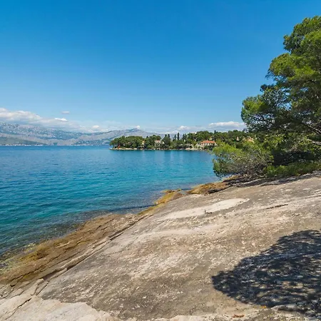 Stunning In With Wifi بوستيرا