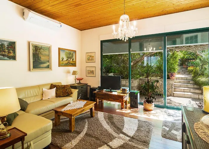 Stunning In With Wifi * Postira